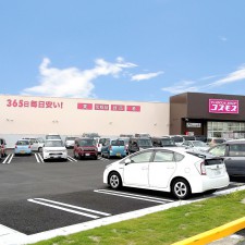 ディスカウントドラッグコスモス飛田バイパス店